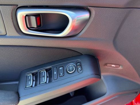 Used 2023 Honda Civic Sport image 21