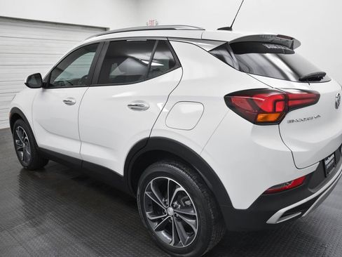 Used 2022 Buick Encore GX Select image 5