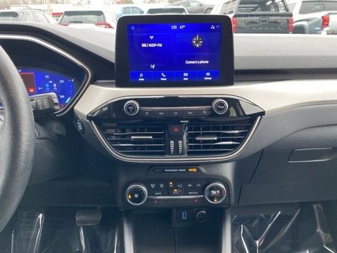 Used 2020 Ford Escape SE Sport image 26