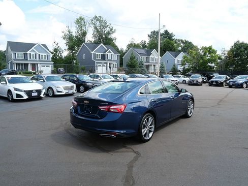 Used 2022 Chevrolet Malibu Premier FWD image 6