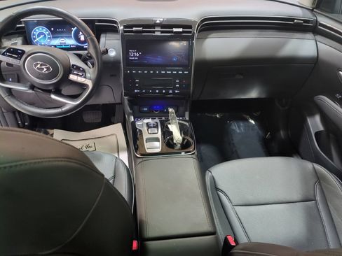Certified 2024 Hyundai Tucson Limited AWD/4WD image 15