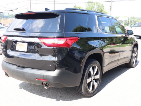 Used 2019 Chevrolet Traverse LT w/ LT Premium Package FWD image 7