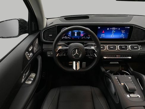 Certified 2025 Mercedes-Benz GLS 450 4MATIC image 14
