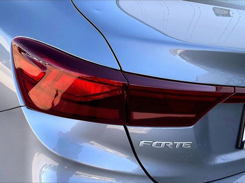 Certified 2024 Kia Forte LXS image 28