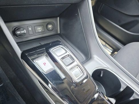 Used 2023 Hyundai Sonata SEL w/ Convenience Package FWD image 30