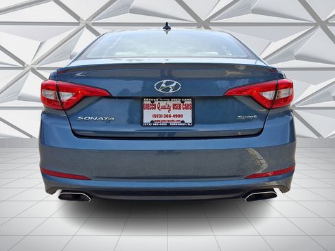 Used 2017 Hyundai Sonata Sport w/ Cargo Package FWD image 5