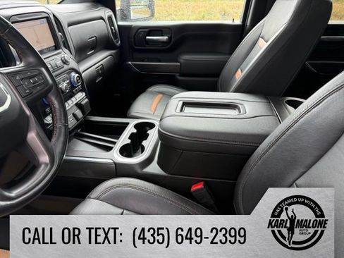Used 2021 GMC Sierra 2500 AT4 w/ AT4 Premium Plus Package AWD/4WD image 29