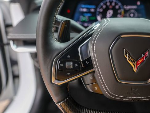 Used 2025 Chevrolet Corvette Z06 image 14