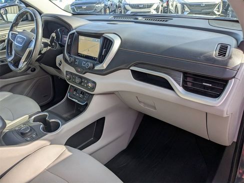 Used 2019 GMC Terrain SLT w/ Preferred Package image 14
