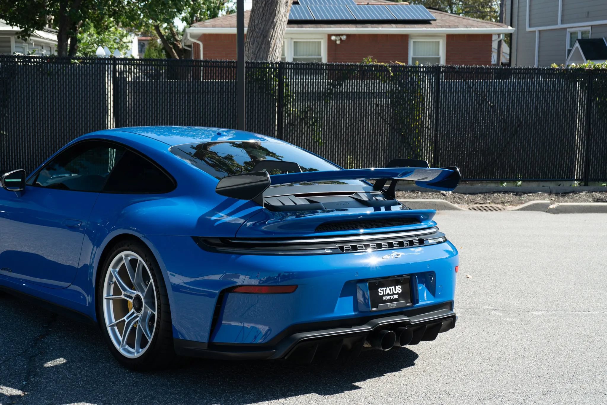 Used 2025 Porsche 911 GT3 RWD image 46