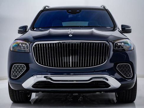 Used 2026 Mercedes-Benz Maybach GLS 600 4MATIC image 7