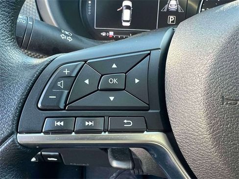 Used 2024 Nissan Kicks SV image 24