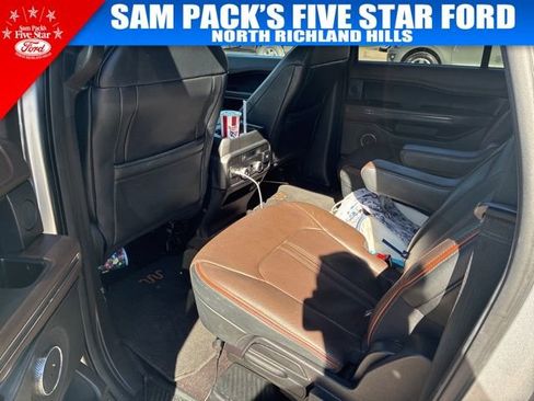 Used 2021 Ford Expedition Max King Ranch image 6