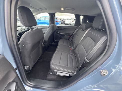Used 2025 Ford Escape Active w/ Cold Weather Package AWD/4WD image 10