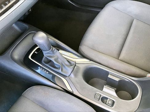Used 2023 Toyota Corolla LE image 17