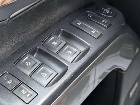 Used 2018 Chevrolet Silverado 1500 LT w/ All Star Edition image 17