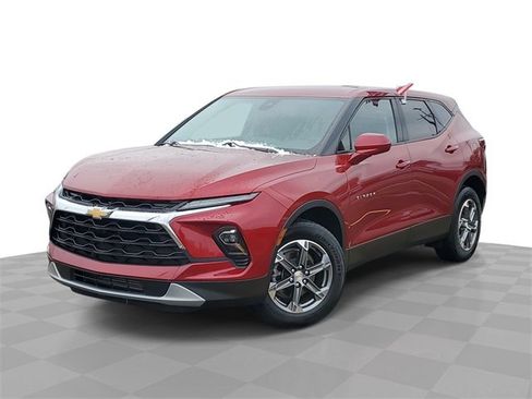 Certified 2023 Chevrolet Blazer LT w/ Driver Confidence Package image 1