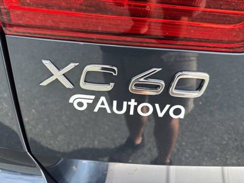 Used 2025 Volvo XC60 B5 Ultra w/ Protection Package Premier AWD/4WD image 31