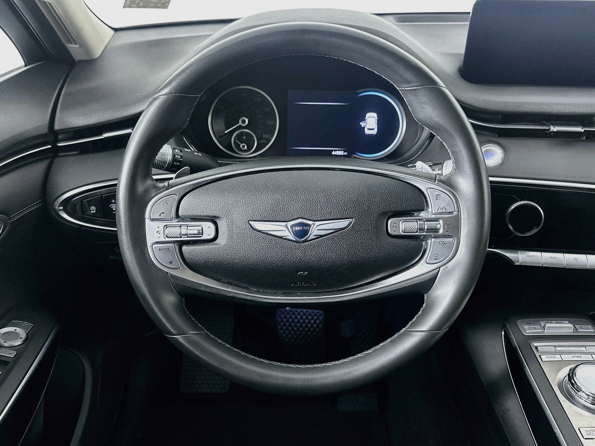 Used 2025 Genesis GV70 2.5T AWD/4WD image 18