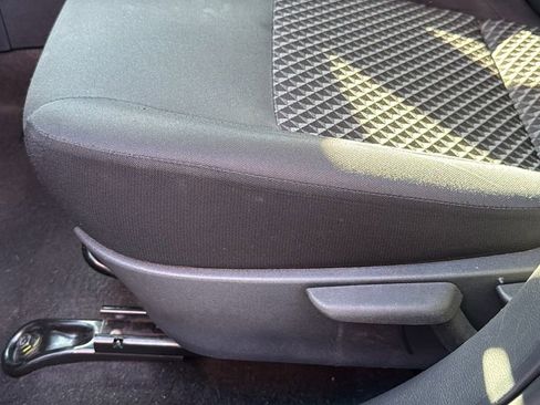 Used 2023 Nissan Versa S w/ Trunk Package image 26