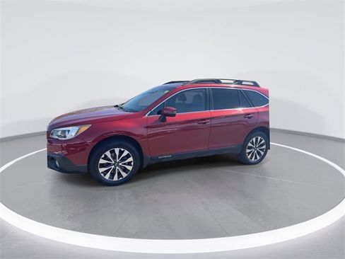 Used 2017 Subaru Outback 2.5i Limited image 4