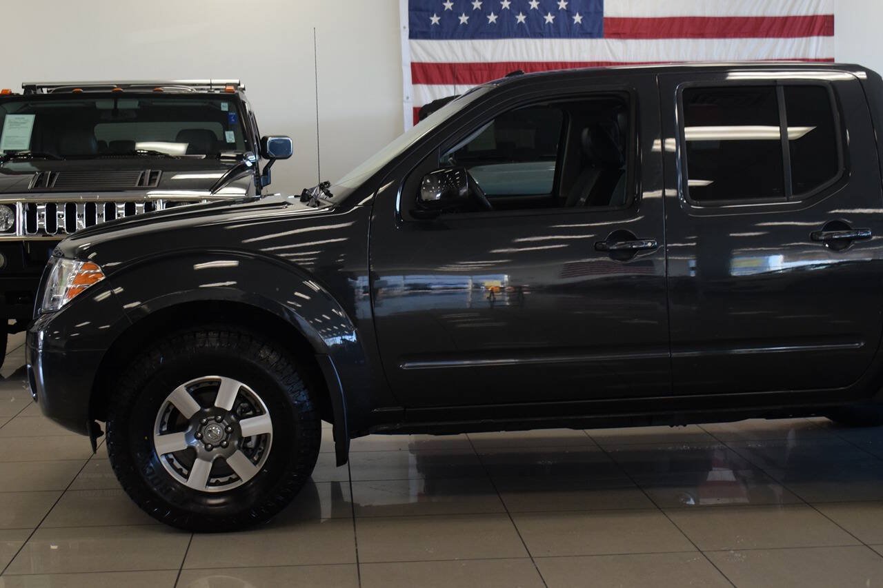 Used 2010 Nissan Frontier PRO-4X w/ Pro-4x Value Truck Pkg AWD/4WD image 12