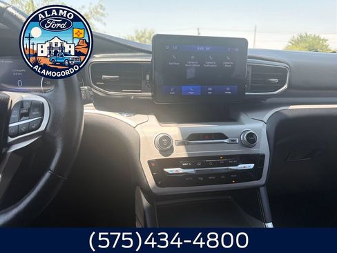 Used 2023 Ford Explorer XLT w/ Equipment Group 202A RWD image 17