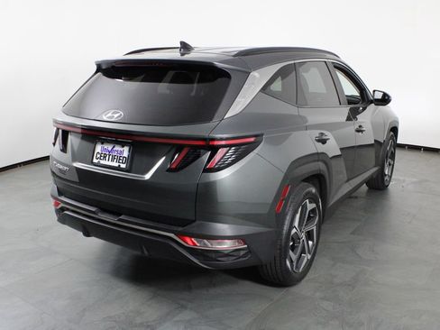 Used 2022 Hyundai Tucson SEL w/ Convenience + Premium Package FWD image 3