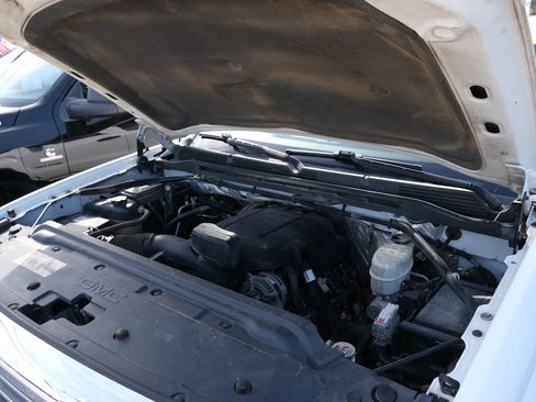 Used 2016 GMC Sierra 2500 2WD Crew Cab image 38