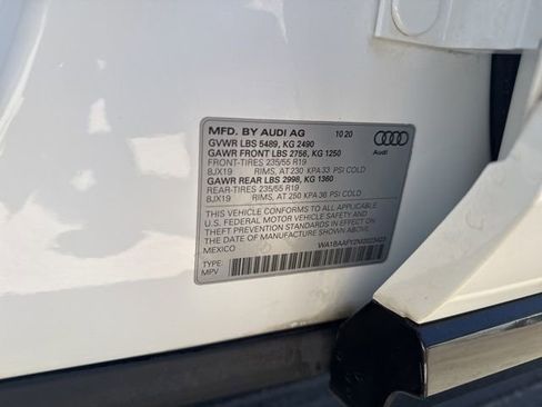 Used 2021 Audi Q5 Premium Plus image 23