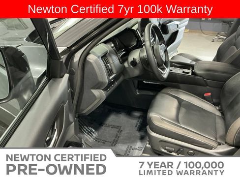 Used 2023 Nissan Pathfinder SL w/ SL Premium Package AWD/4WD image 17