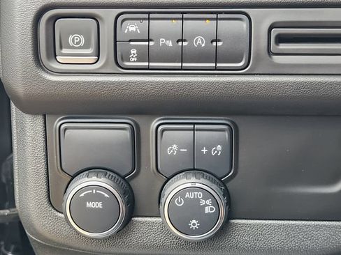 Used 2023 Chevrolet Tahoe LT RWD image 21