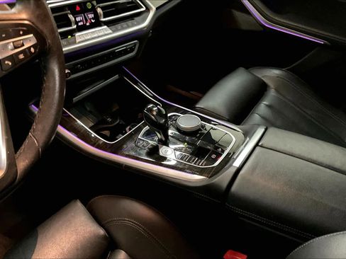 Used 2021 BMW X5 xDrive40i w/ Premium Package image 19