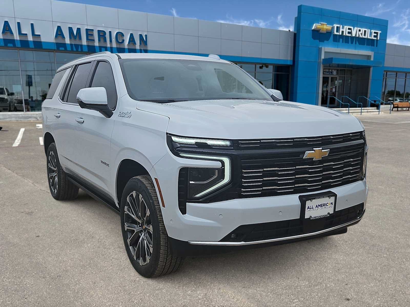 New 2026 Chevrolet Tahoe High Country RWD image 2