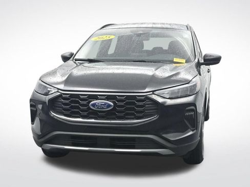 Used 2025 Ford Escape ST-Line AWD/4WD image 2