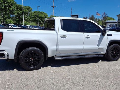 Certified 2023 GMC Sierra 1500 Elevation w/ Elevation Premium Package AWD/4WD image 9