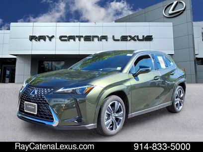 Certified 2025 Lexus UX 300h AWD w/ Accessory Package (Z1)