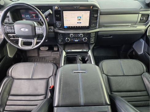 Used 2025 Ford F350 Platinum AWD/4WD image 25