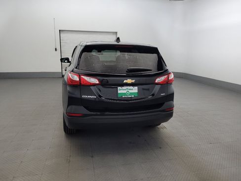 Used 2020 Chevrolet Equinox LS w/ LS Convenience Package AWD/4WD image 6