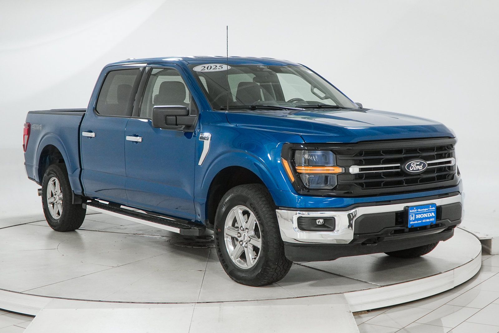 Used 2025 Ford F150 XLT w/ Equipment Group 301A Standard AWD/4WD image 12