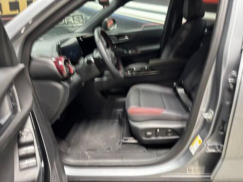 Used 2026 Chevrolet Equinox RS w/ Convenience Package III FWD image 4