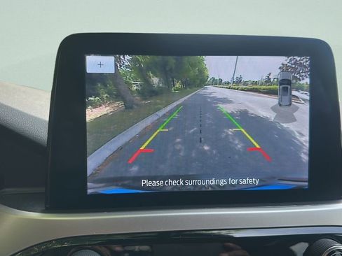 Used 2020 Ford Escape SEL image 17