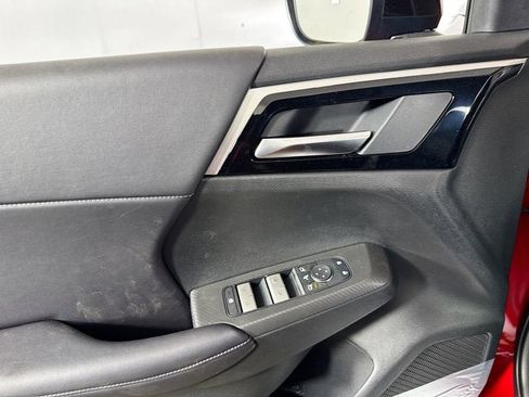New 2026 Nissan Rogue SL AWD/4WD image 16