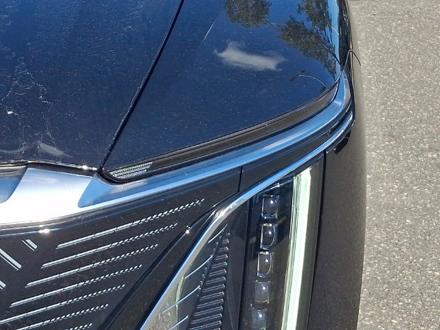 Certified 2026 Cadillac Lyriq Signature Luxury w/ Nappa Leather Package AWD/4WD image 7