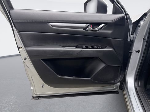 Used 2023 MAZDA CX-5 AWD 2.5 S w/ Select Package image 9