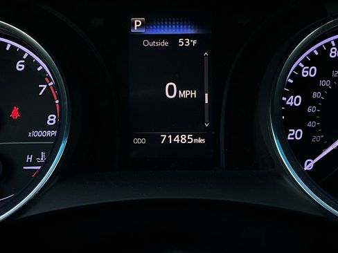 Used 2018 Toyota Camry SE image 33