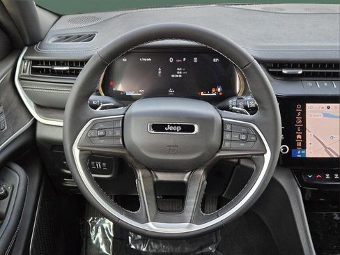 New 2026 Jeep Grand Cherokee L Limited AWD/4WD image 21