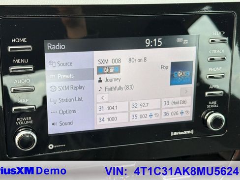 Used 2021 Toyota Camry LE image 23