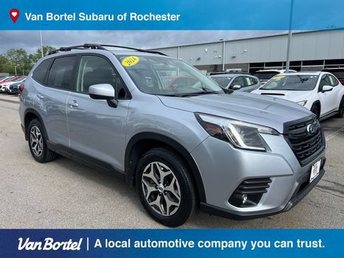 Certified 2024 Subaru Forester Premium AWD/4WD image 8