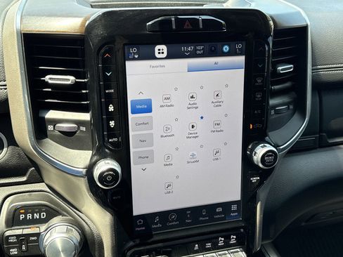 Used 2024 RAM 2500 Laramie image 28